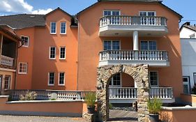 Hotel & Restaurant Bruehler Hof